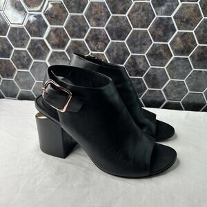Alexander Wang Nadia Sandals Size 38/7.5 Black Leather Rose Gold Hardware
